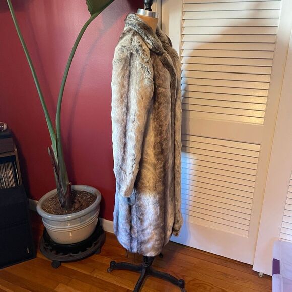 CELEBRITY FASHION | silver grey long fur like coat M NWT $119 - Picture 4 of 12